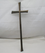 Rotguss Figur Skulptur Kreuz