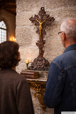 ANTIKES STAND KRUZIFIX ca