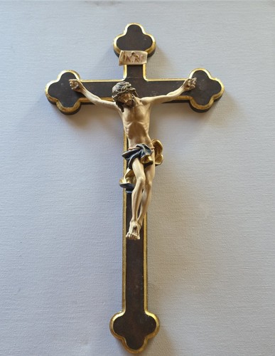 Holzkruzifix mit jesus - holzkruzifix,