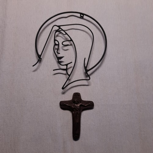 Antikes kreuz und - kreuz, (metall)